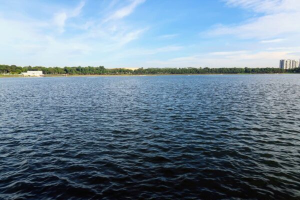 Bedok Reservoir to East Coast Park Hike
