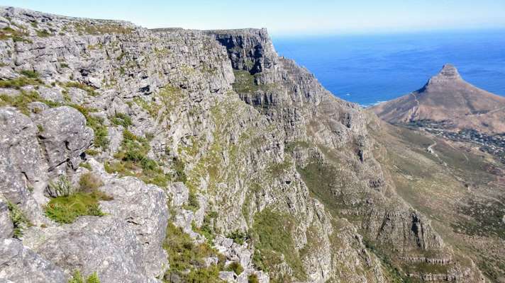 The Rocks and Mountains of Cape Town